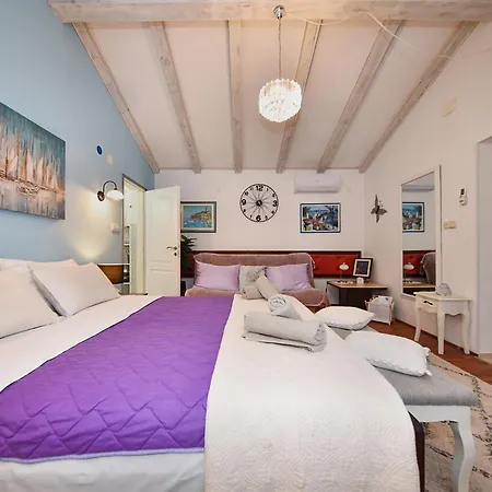 Apartment 2364 *